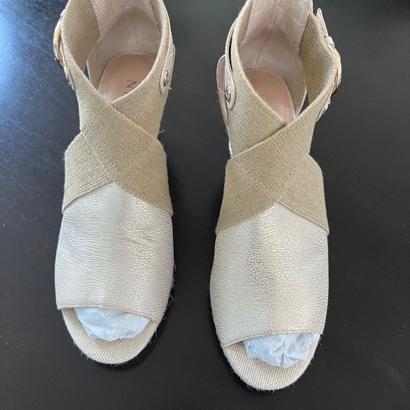 NYDJ Charisma Wedge Espadrilles Women's size 8 - Picture 16 of 16